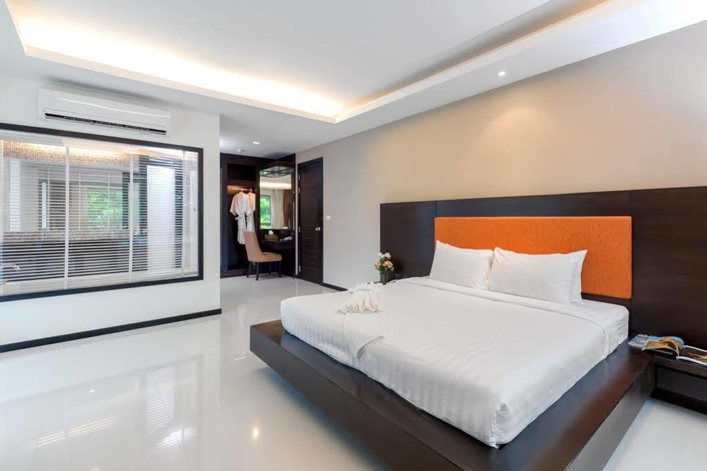 The Regent Condo Pantai Kamala Bagian luar foto